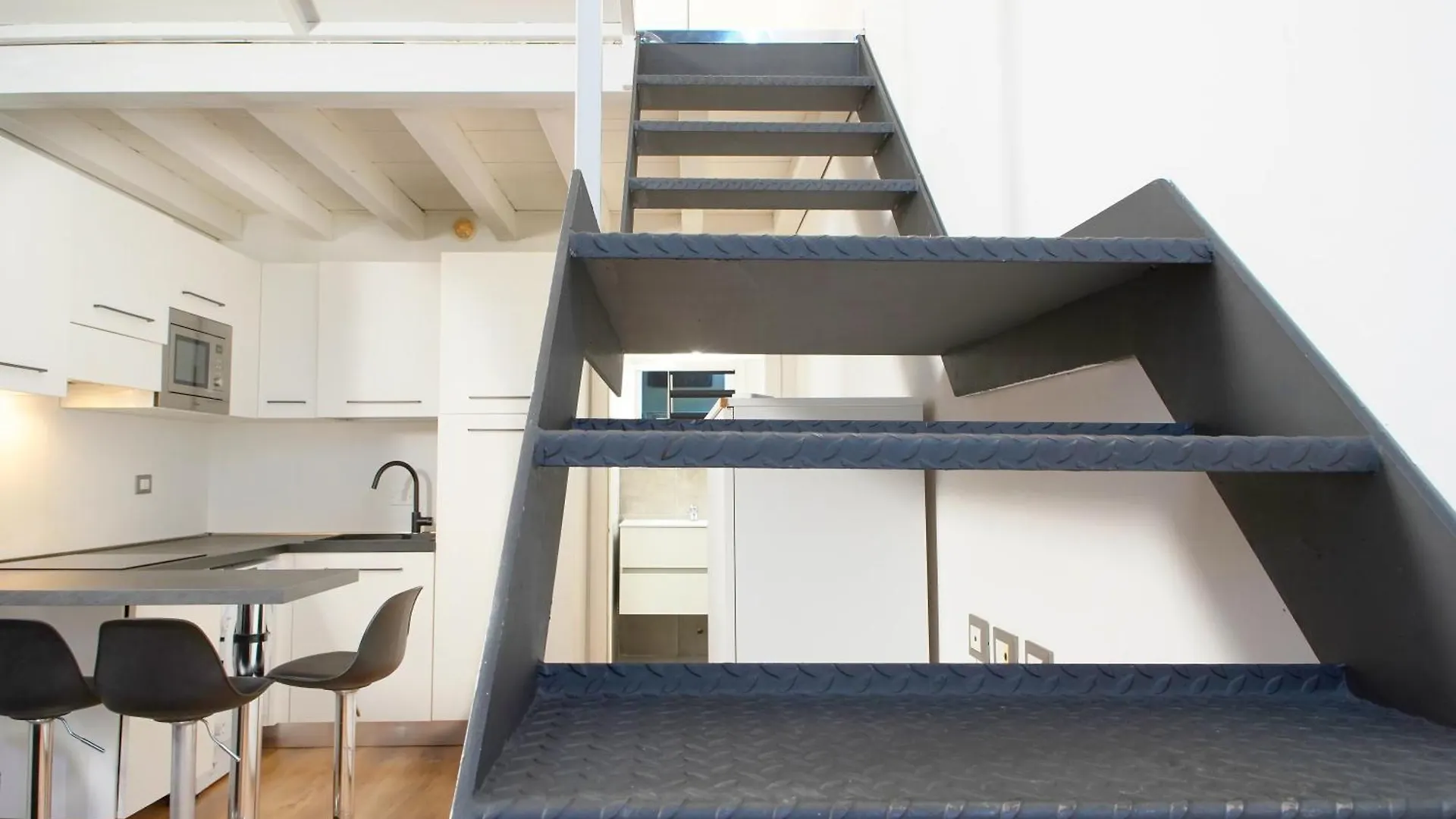 Star Dust Apartment Milan 0*,  Italy